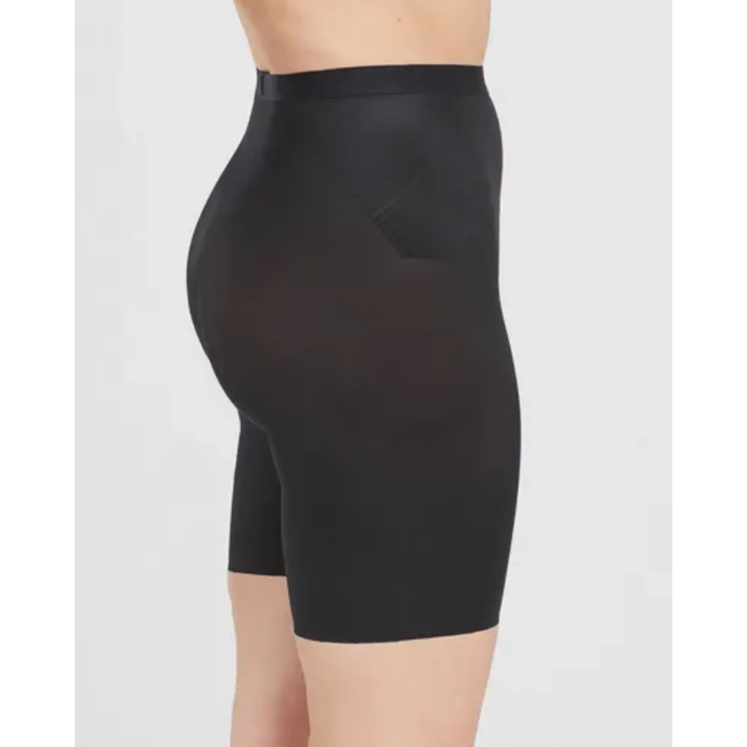 10234R-VB SPANX high waisted mid thight short Very Black - Afbeelding 2