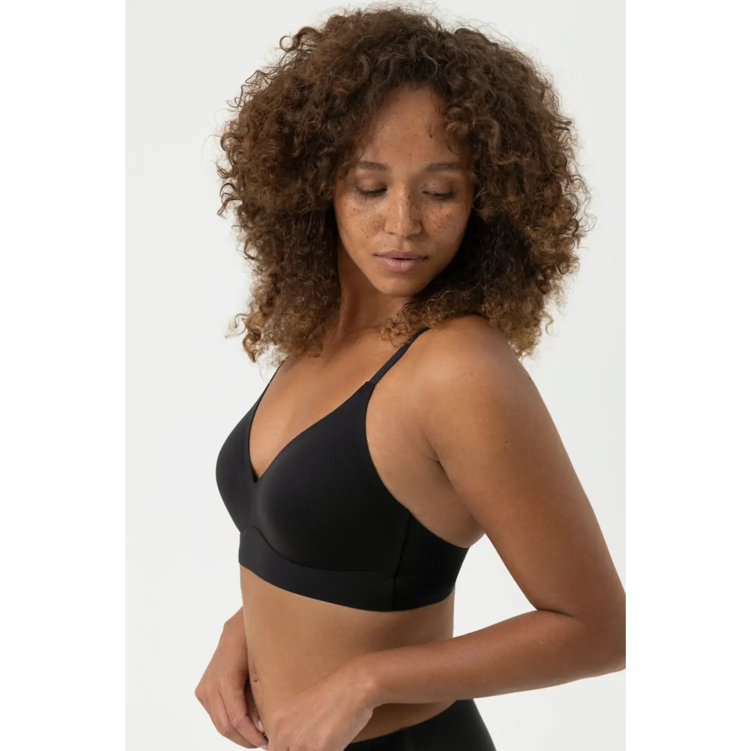1150030-3 Mey SIMPLY BETTER INVISIBLES triangle bra zwart - Afbeelding 2
