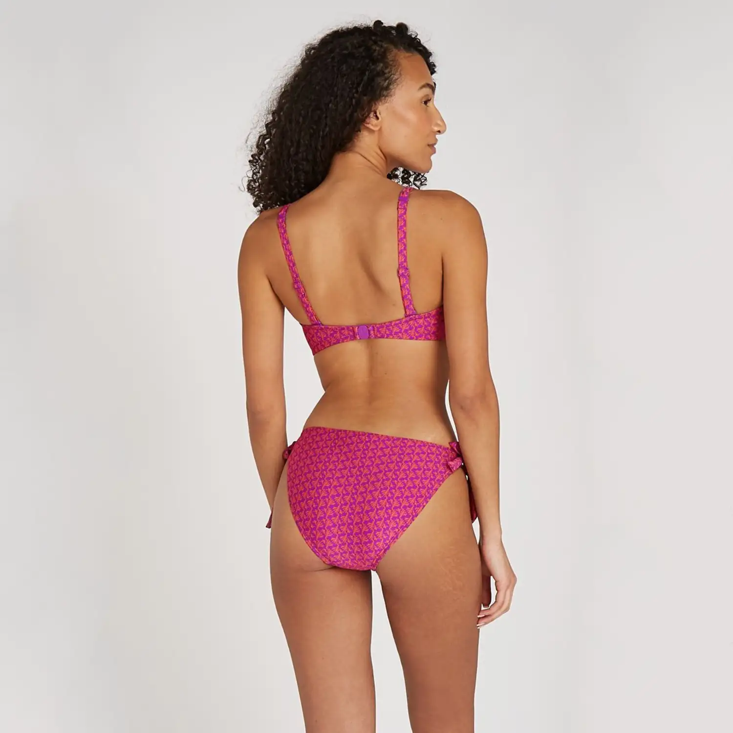 TEN CATE BEACH 60017-5068 Bikini top twisted padded wired coral - Afbeelding 4