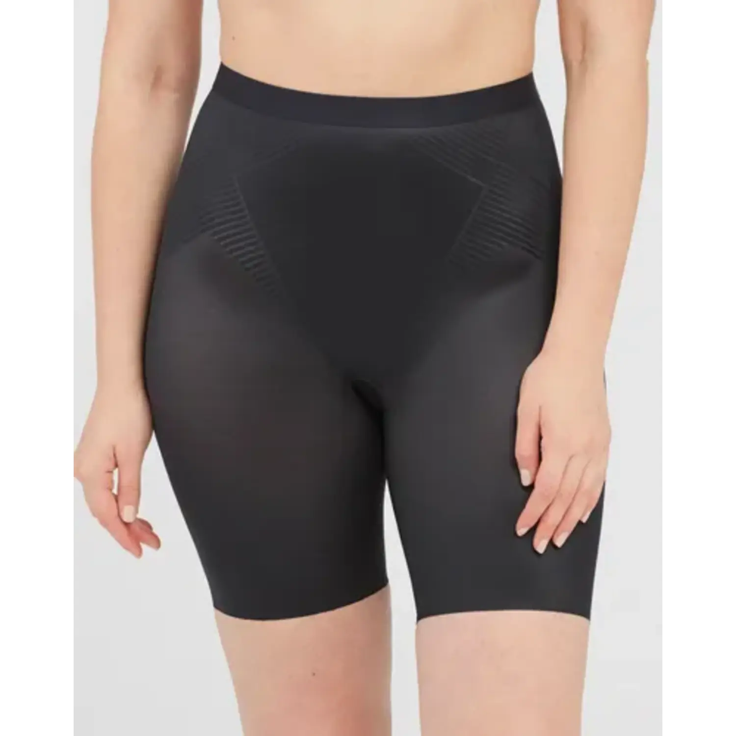 10234R-VB SPANX high waisted mid thight short Very Black