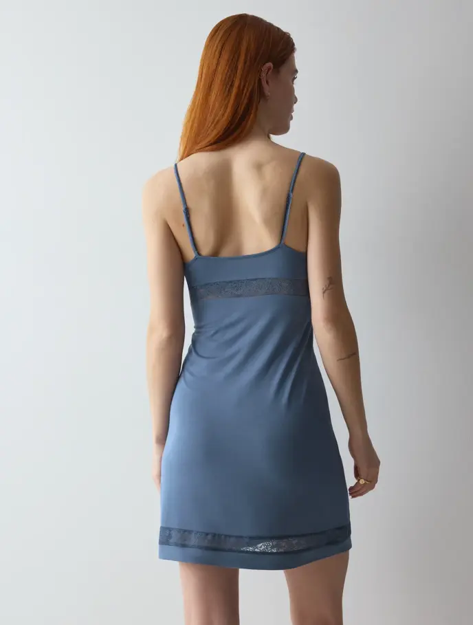 10229169-7873 Triumph comfort Allure spaghetti nachthemd blauw - Afbeelding 3